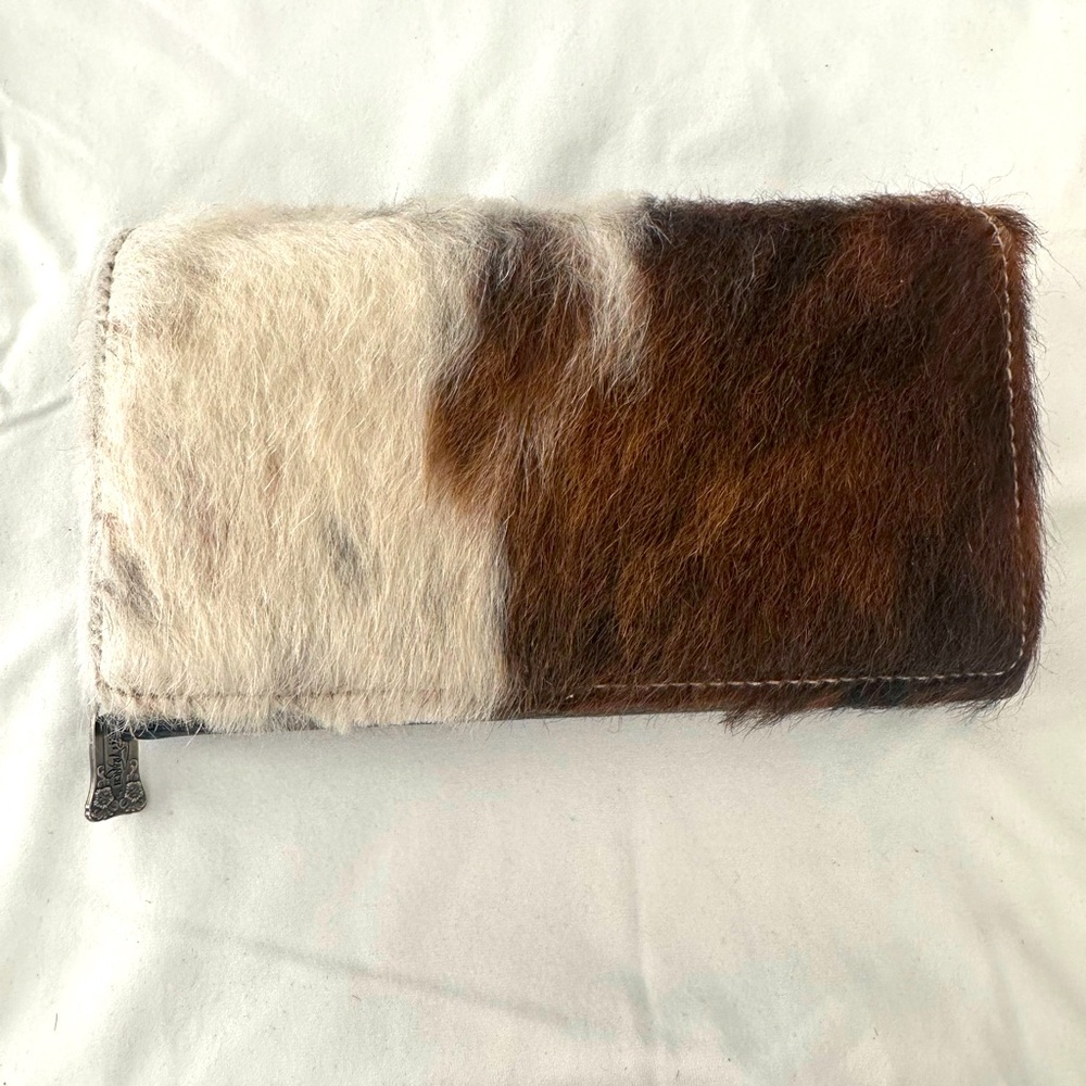 Trinity Ranch Genuine Leather Hair-On Cowhide Leather Clutch/Wristlet - NWT